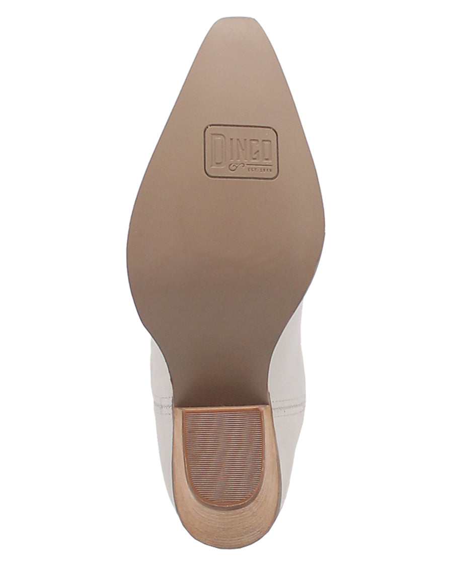 Dingo Women's Raisin Kane Western Boots in White with Snip Toe at Skip's Western Outfitters | DI167-WHITE