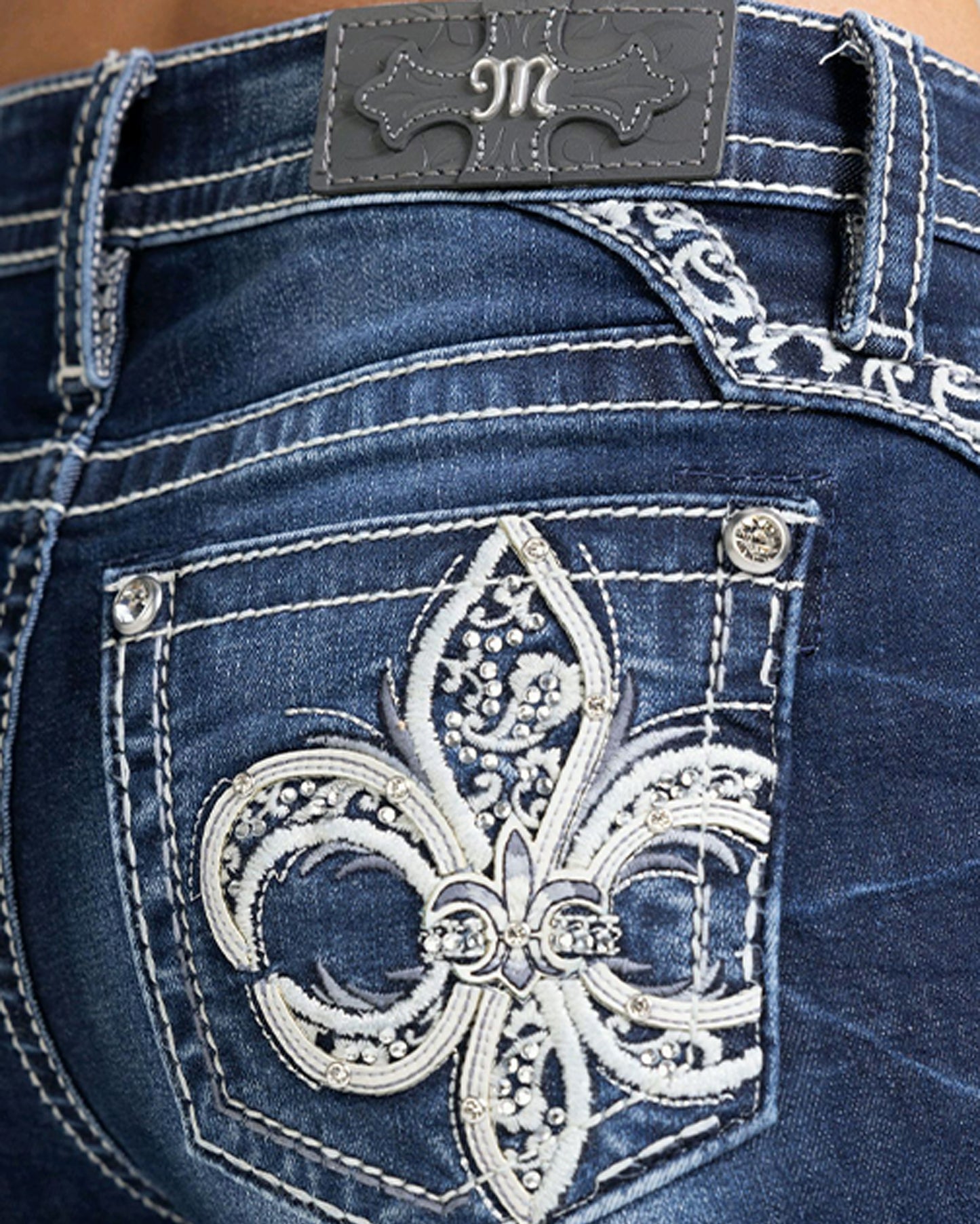 Women's Mid-Rise Bootcut Jeans - M9592Bv