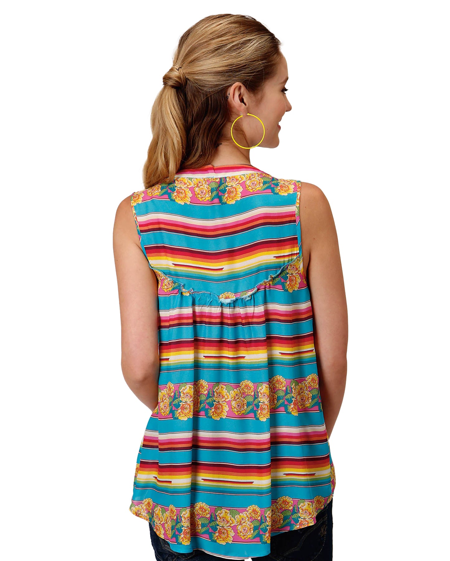 Women's Serape Print Sleeveless Blouse