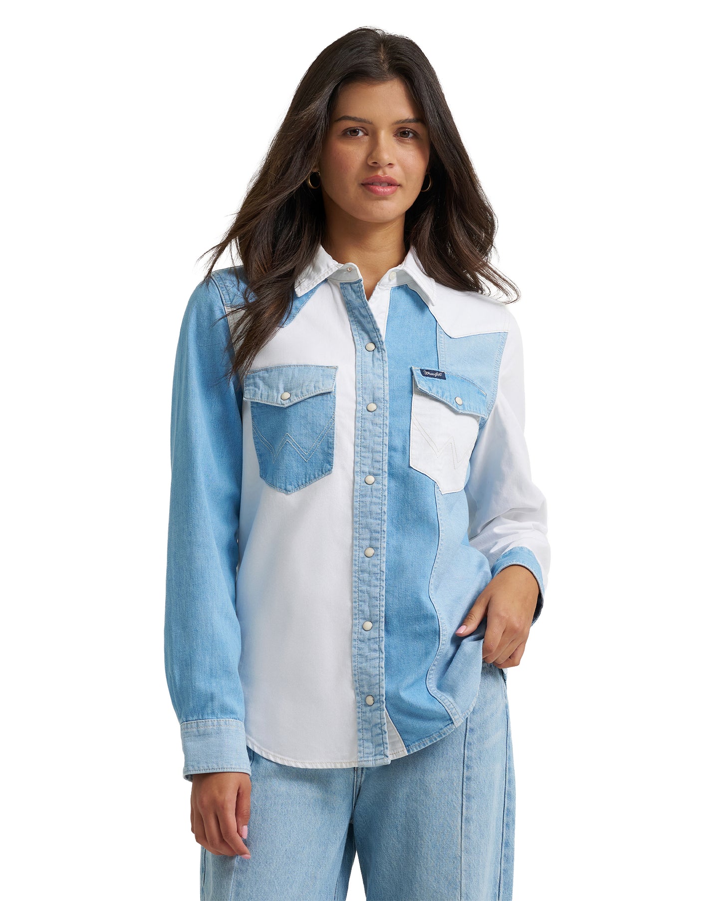Women's Pieced Denim Vintage Fit Snap Shirt - 112374832