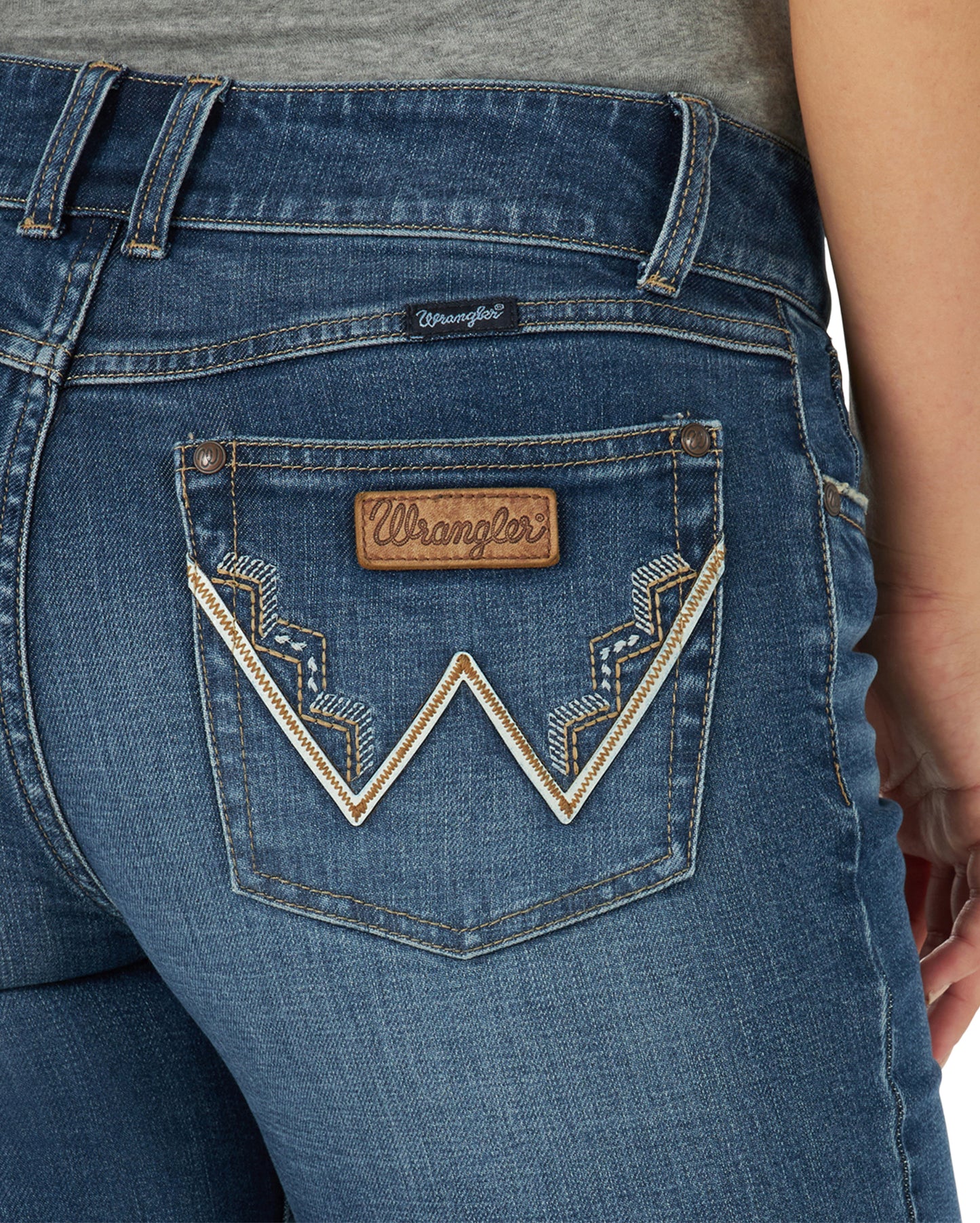 112317170 - Retro�maemidrisebootcutjean