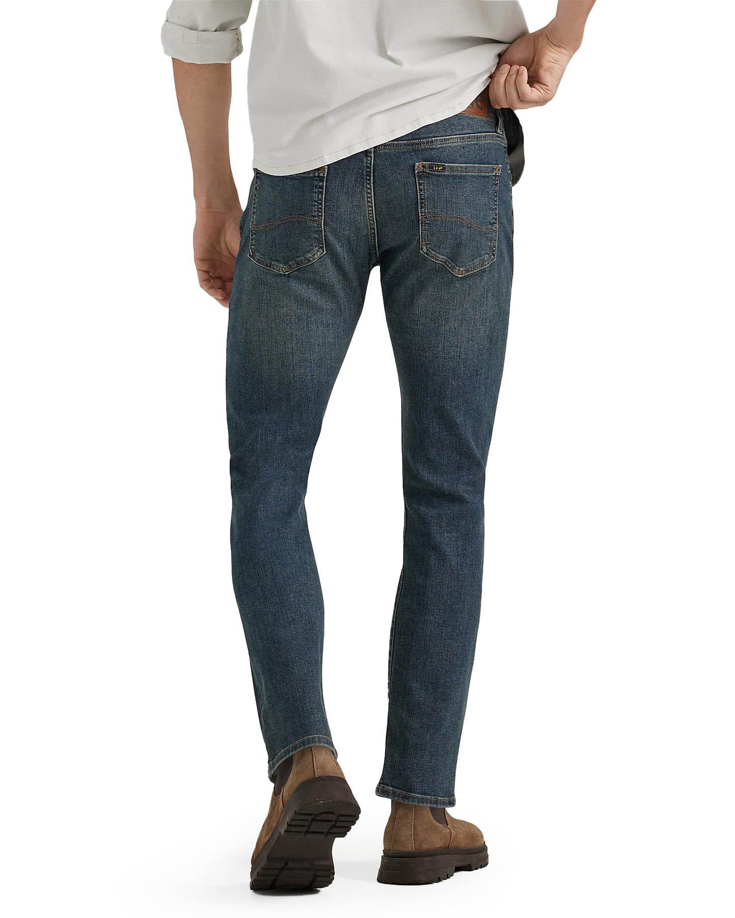 Men's Extreme Motion Slim Straight Jean