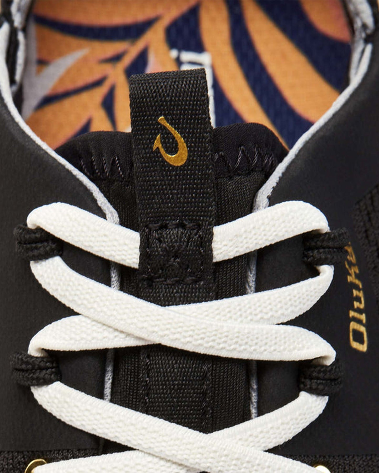 Women's Huia Athletic Shoes