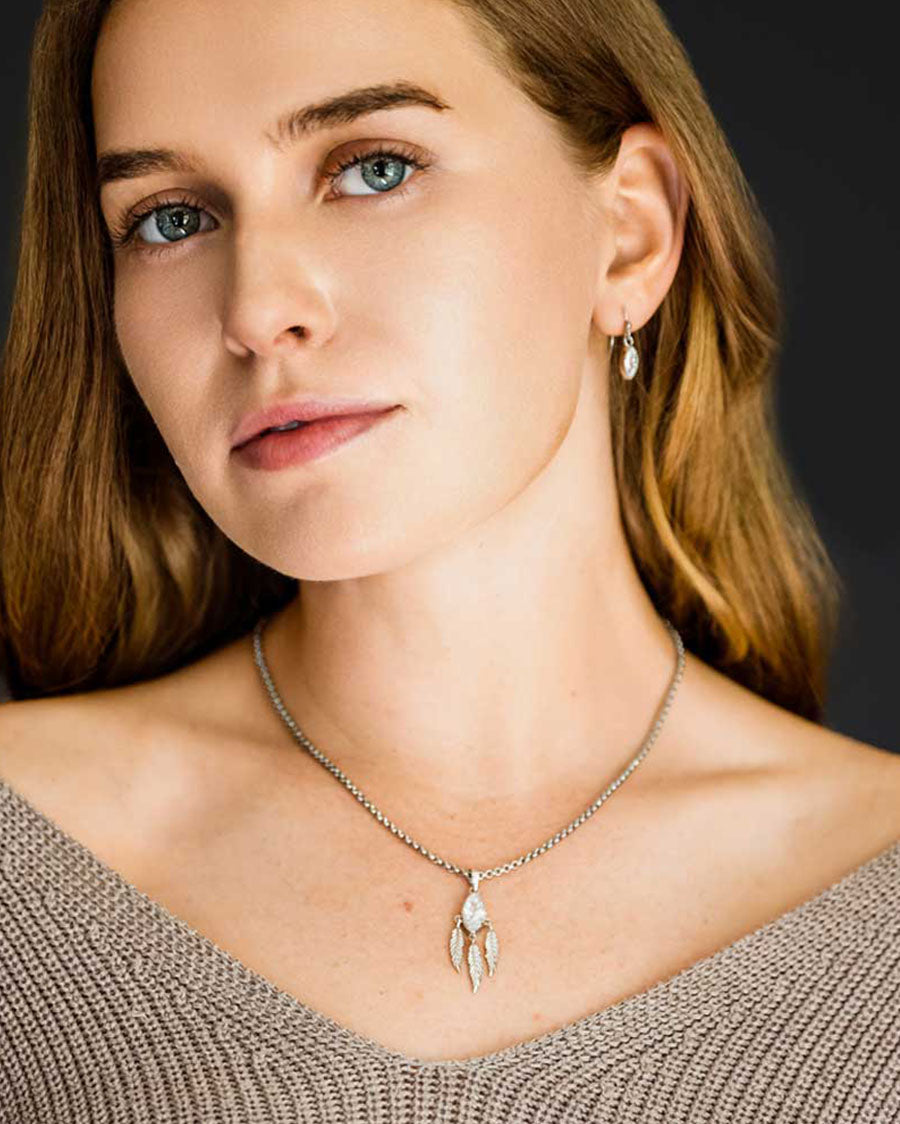Catching Light Crystal Jewelry Set