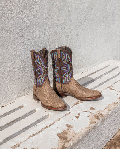 Dingo Men's Saw Buck Lizard Print Western Boots in Cement with Round Toe at Skip's Western Outfitters | DI140-CEMENT