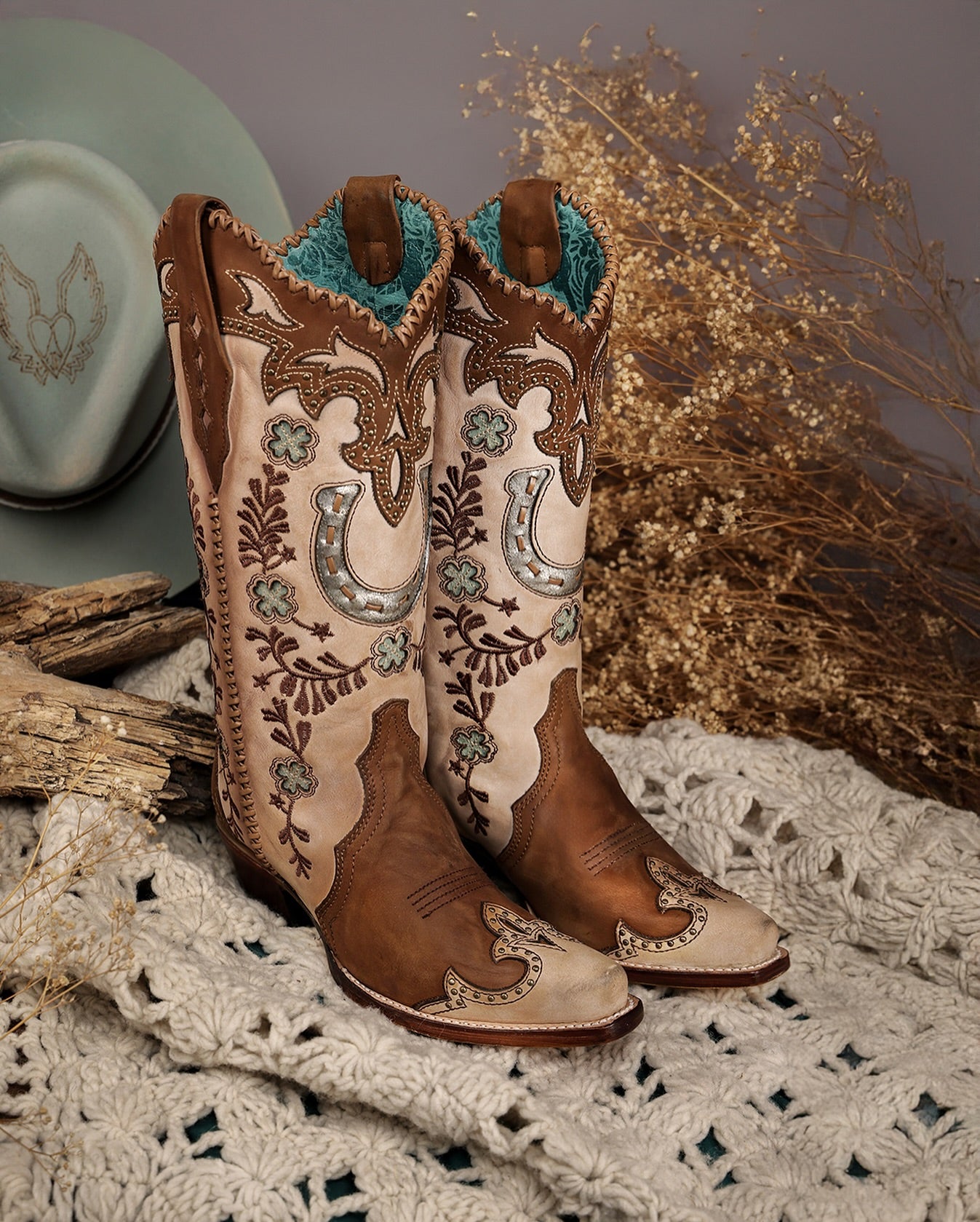 Women's Horseshoe Western Boots