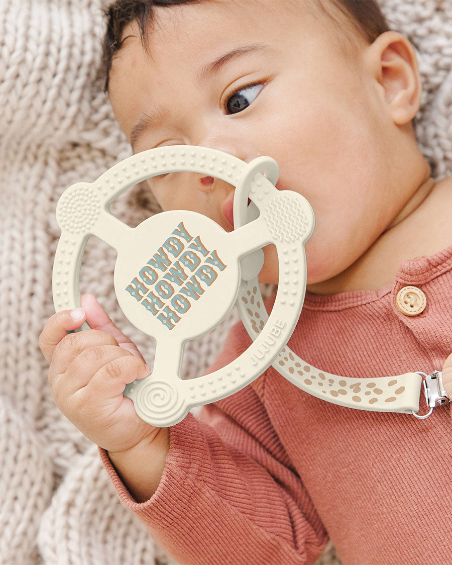 Howdy Partner Silicone Teether Ring With Detachable Clip - Jf32040Hpb
