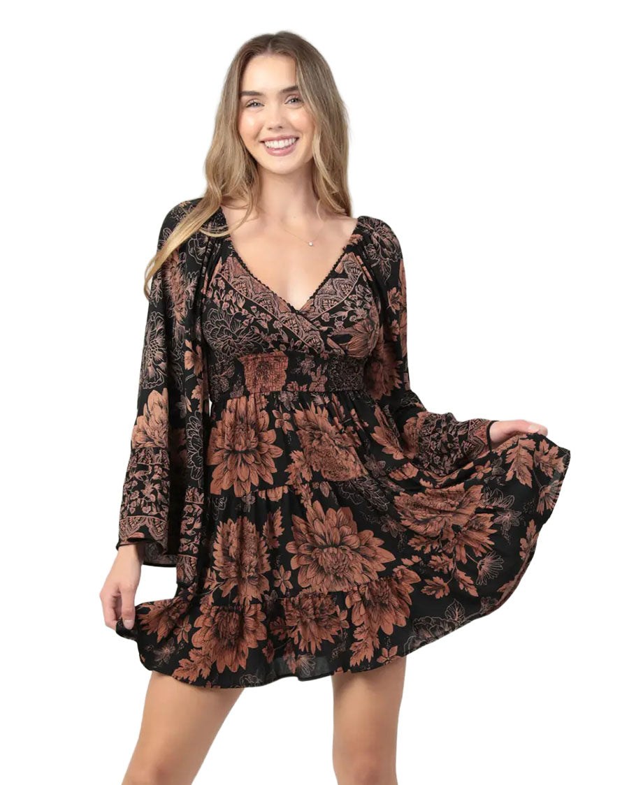 Women's Wide Sleeve V Neck Smocked Waist Short Dress - C4G67-Wb08-Black