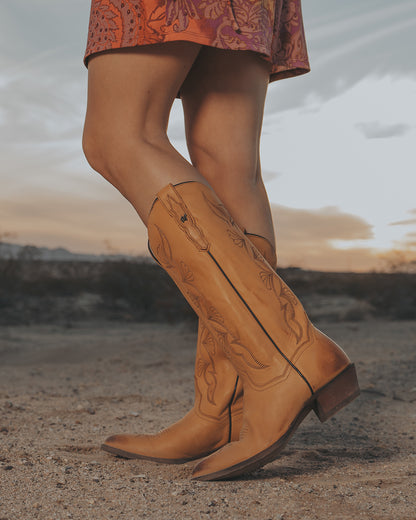 Women's Sunrise Canyon Western Boots by Dan Post from Skip’s Western Outfitters | AWT-DP7030-060-M