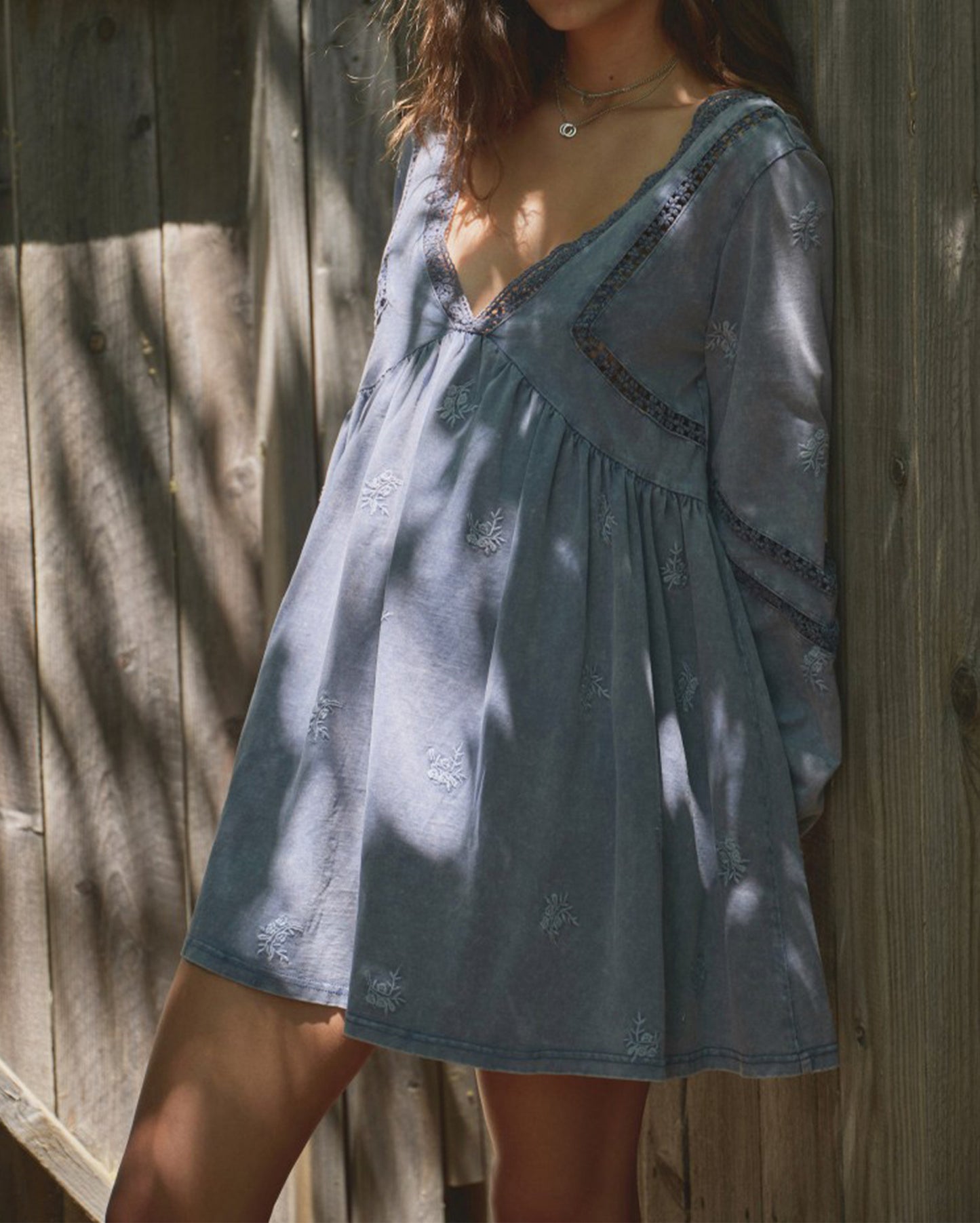 Women's Lace Embroidery V-Neck Mini Dress