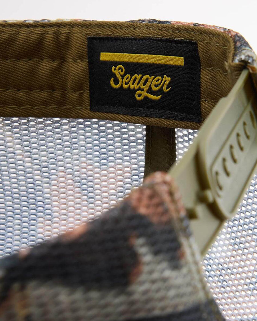 Wingspan Trucker Snapback - Mhsu26Wingscamo