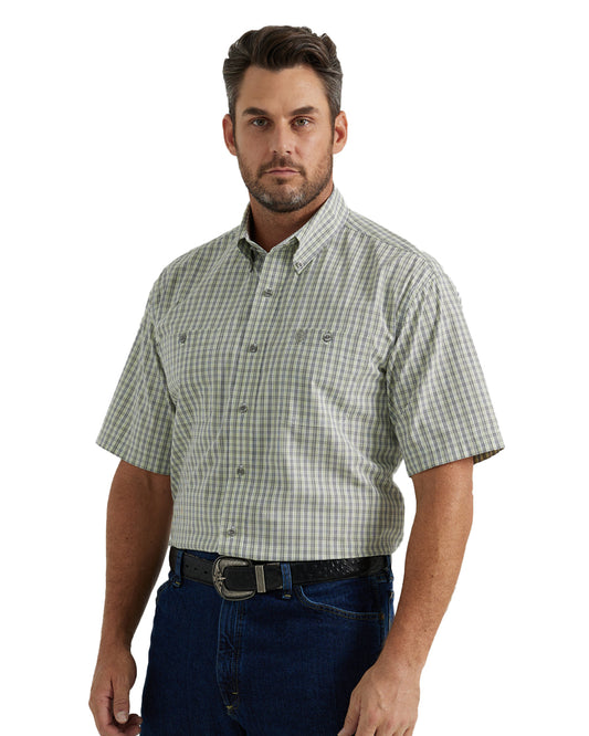 Men's George Strait Collection Short Sleeve Shirt by Wrangler from Skip’s Western Outfitters | WRA-112344899-S-WOVEN
