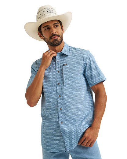 Men's Atg Short Sleeve Hike To Fish Shirt - 112375142 by Wrangler from Skip’s Western Outfitters | WRA-112375142-L-REG