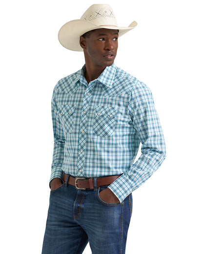 Men's Retro® Long Sleeve Shirt - Modern Fit - 112378926 by Wrangler from Skip’s Western Outfitters | WRA-112378926-L-REG