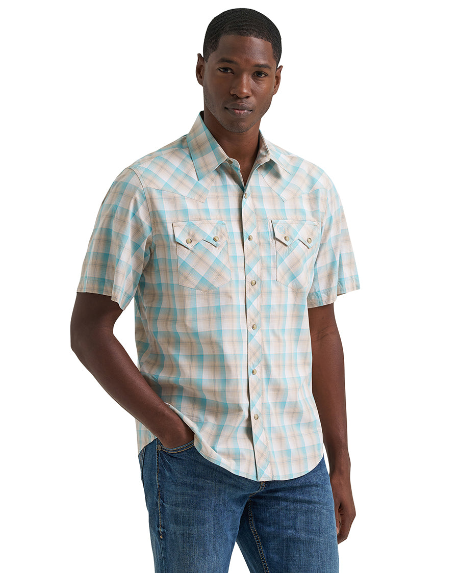 Men's Retro® Short Sleeve Shirt - Modern Fit - 112378930 by Wrangler from Skip’s Western Outfitters | WRA-112378930-L-REG