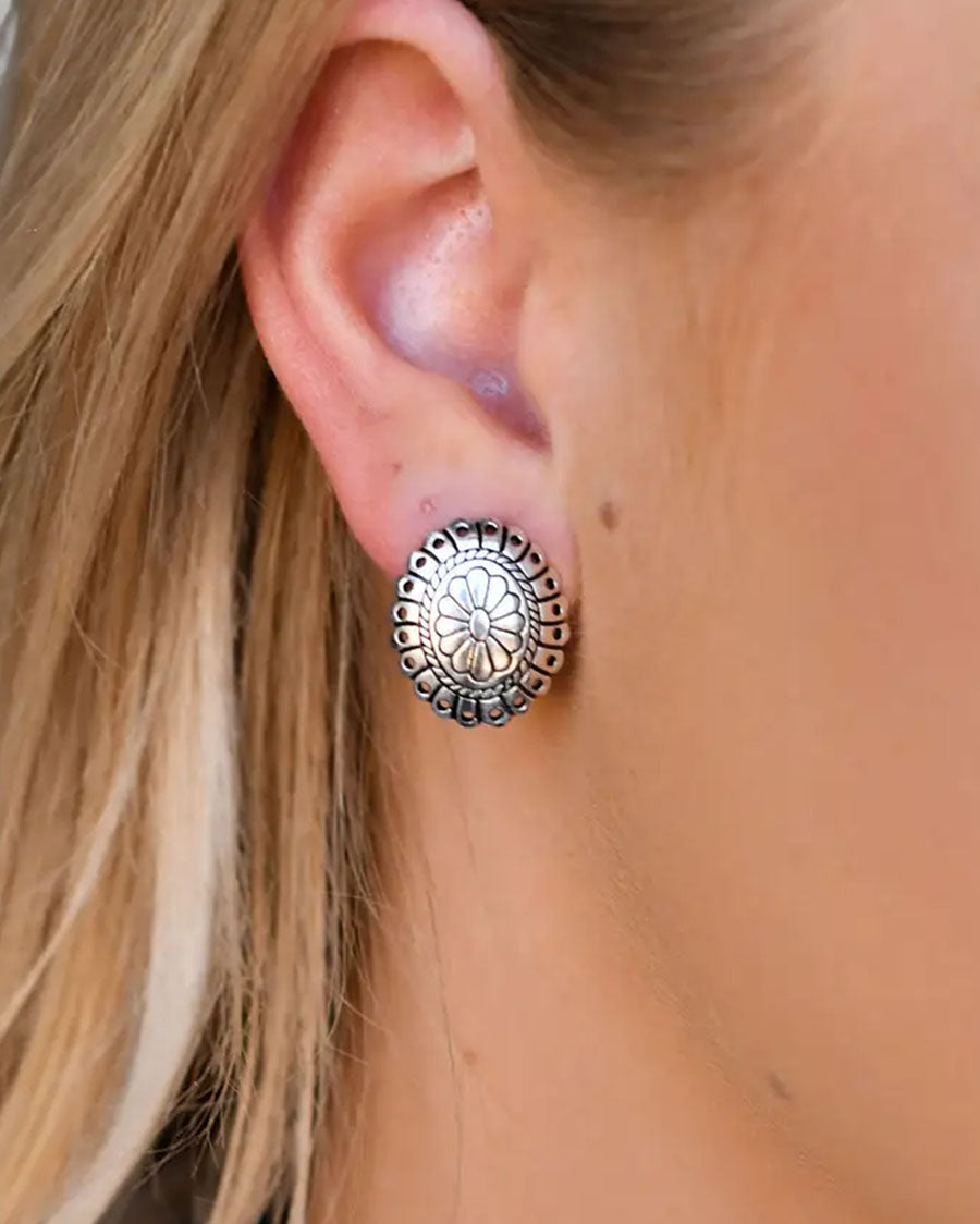 Women's Burnished Silver Flower Stamped Concho Earrings - E679