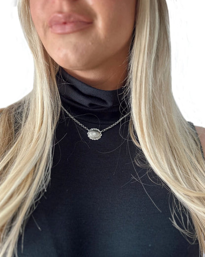 Women's 15" 18K White Gold Plated Concho Necklace - Wc-N24Wg