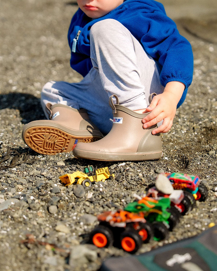 Kids' 4" Ankle Deck Boots -  XKAB901Y