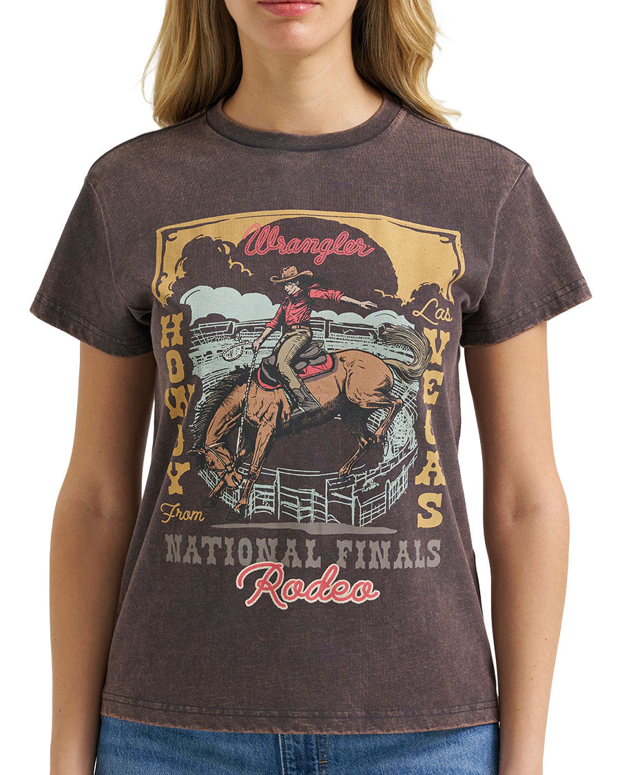 Women's Retro Graphic Short Sleeve Regular Fit Graphic T-Shirt - 112384064