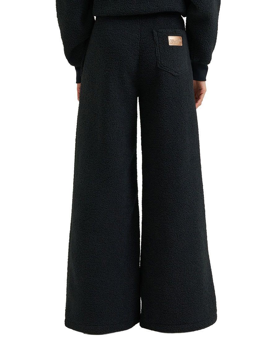 Women's Wrangler X Lainey Sherpa Sweatpant - 112385564