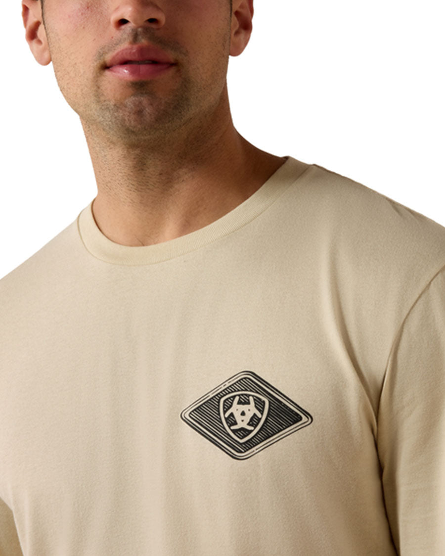 Men's Medallion Standard Long Sleeve Graphic T-Shirt - 10080589