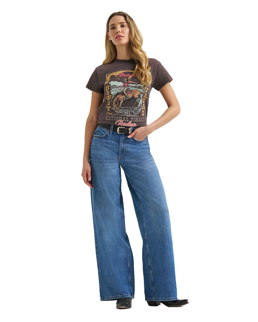 Women's Retro Graphic Short Sleeve Regular Fit Graphic T-Shirt - 112384064