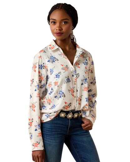 Women's Homestyle Shirt - 10071463 by Ariat from Skip’s Western Outfitters | ARI-10071463-XS-HORSESHOE-PRINT