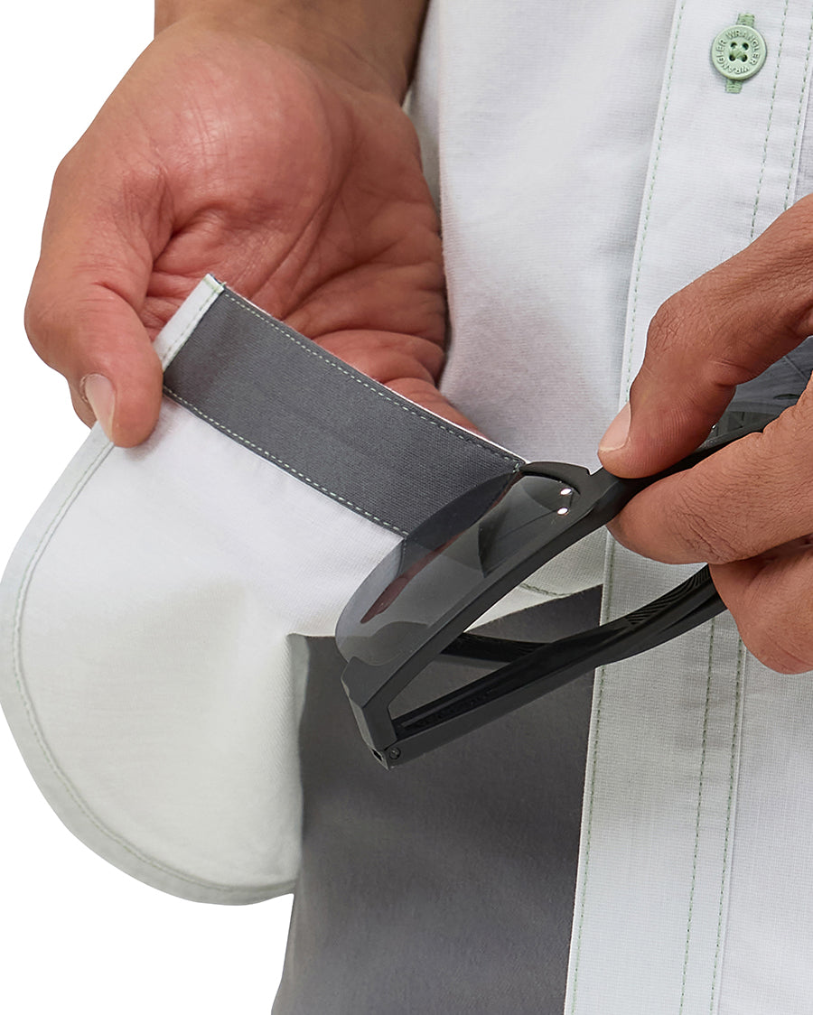 Men's ATG -X-Wrangler Short Sleeve Cedar Zip Pocket Shirt