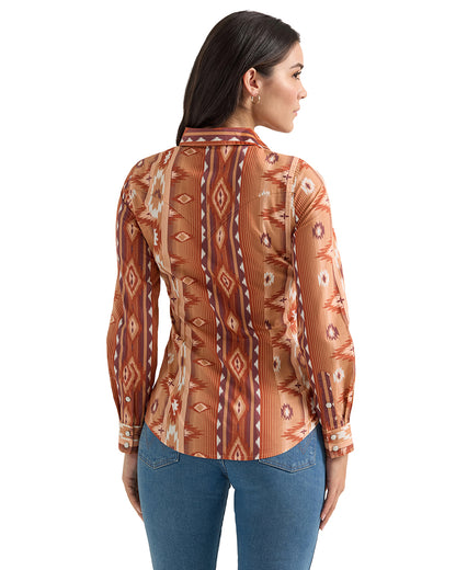 Women's Punchy Snap Top
