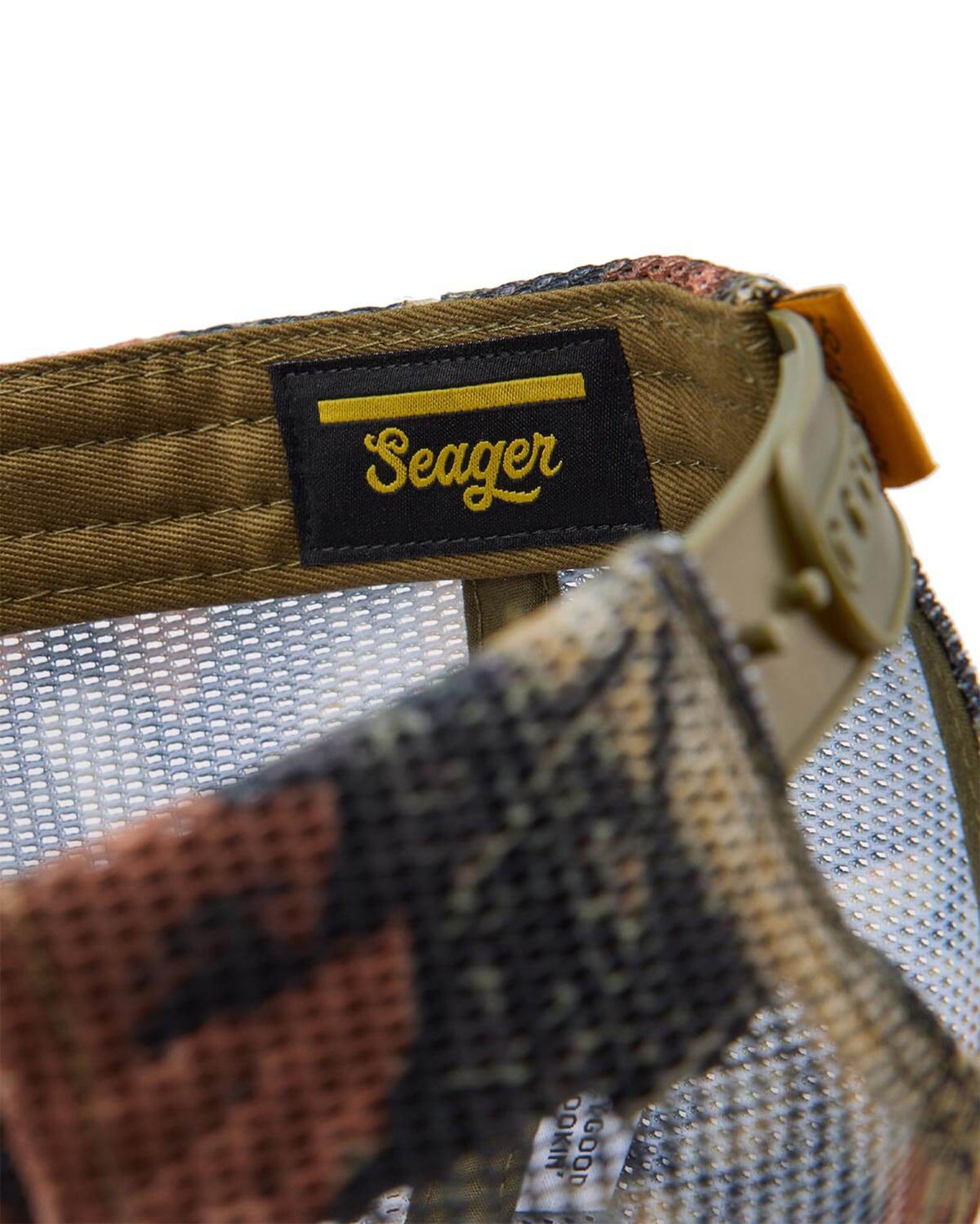 Branded Trucker Snapback - Mhsp26Brandtcamo
