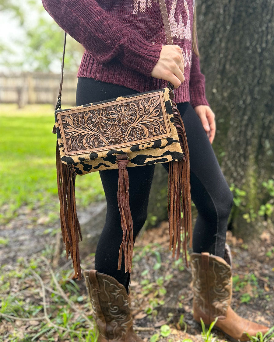 Oreanas Fringe Purse Rutton Ranch Women's Wild Fringe Purse – Skip's Western Outfitters
